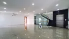 Cho thuê nguyên sàn làm VP căn góc 2 mặt tiền DTSD ~ 180m2 trống suốt tiện setup tại KĐT Vạn Phúc