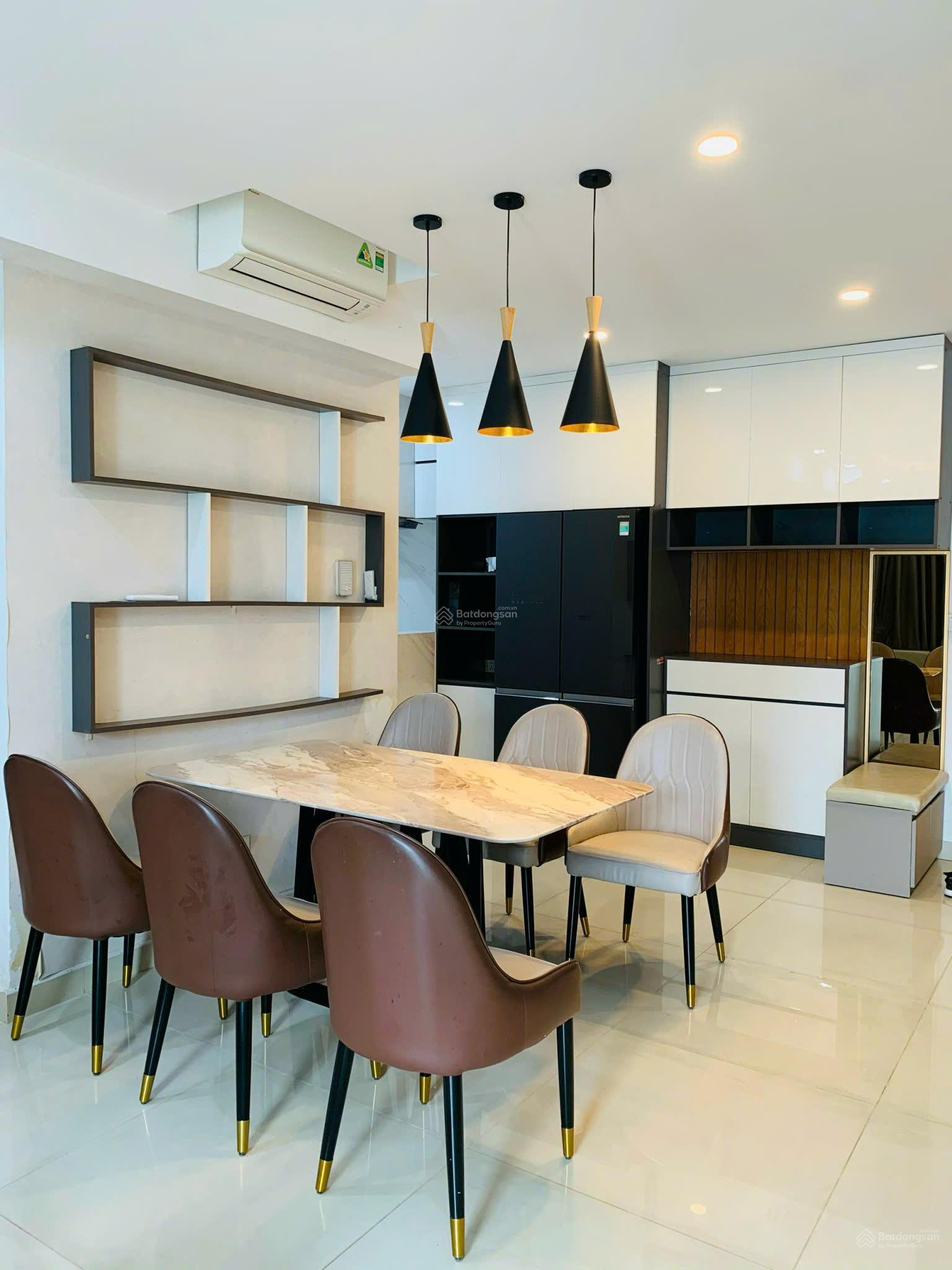 Bán căn Emerald 3PN-2WC 104m2 tầng đẹp 6.85 tỷ, view hồ bơi, có nội thất, hỗ trợ vay ngân hàng