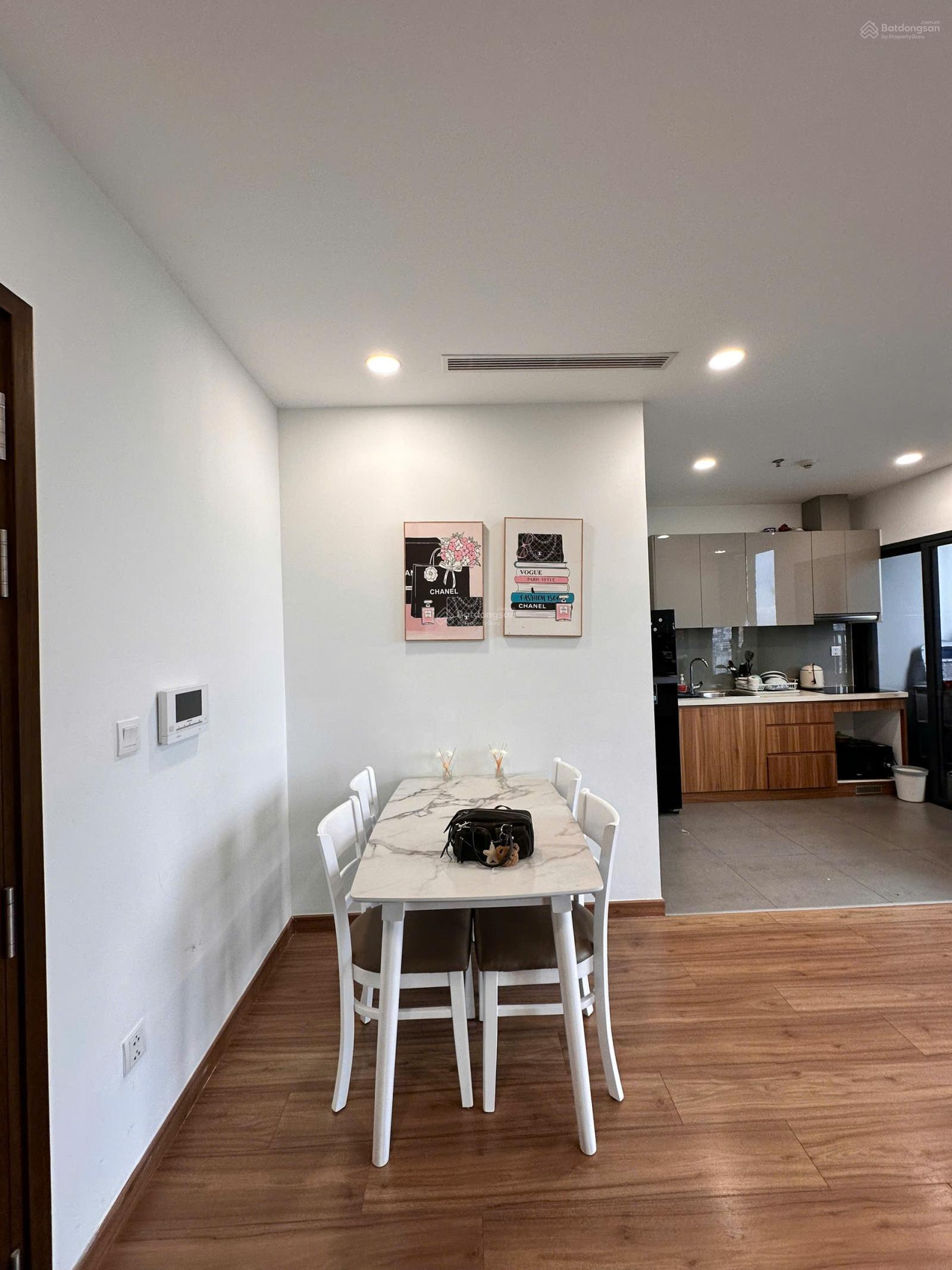 Cho thuê CC Eco Green Sài Gòn, 15 triệu, 52m2, 2PN, 1WC, View đẹp: LH - Huệ 0902 952 *** Cho thuê CC Eco Green Sài Gòn, 15 triệu, 52m2, 2PN, 1WC, View đẹp: LH - Huệ 0902 952 ***