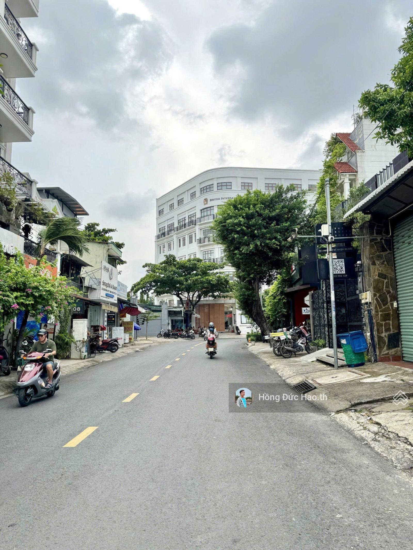 Bán Nhà MT Quốc Hương, Thảo Điền, Quận 2. DT: 8,5 x 14m. XD: Hầm - 7 tầng. Giá bán: 36 Tỷ