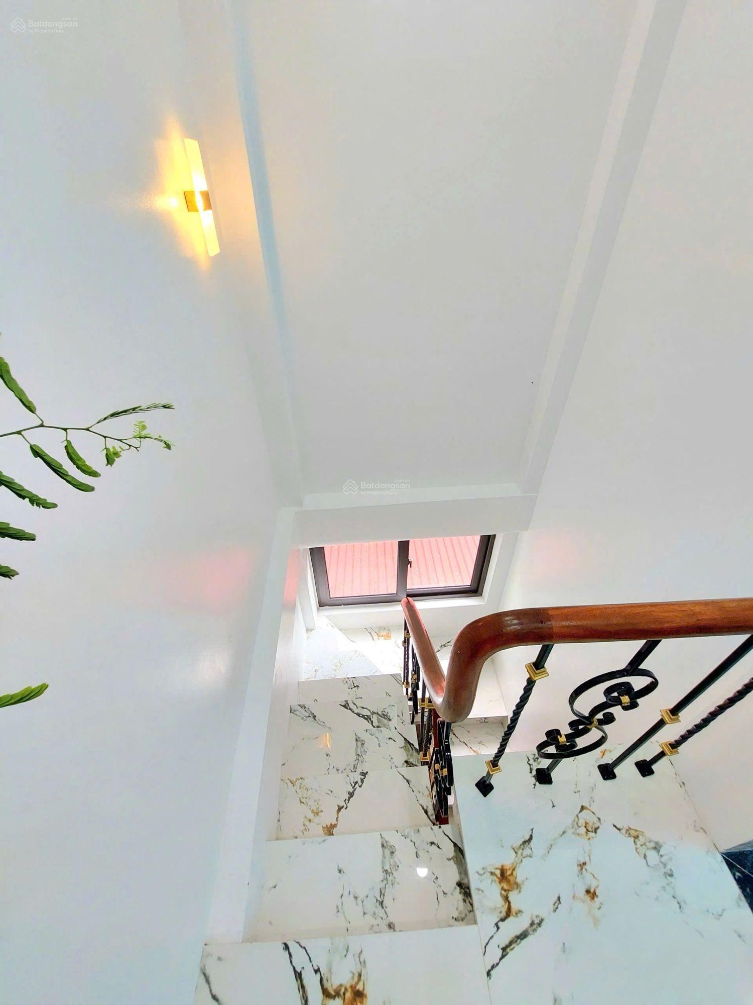 Trương Định - 35m2 - 5 tầng - thang máy - nhỉnh 8 tỷ - sổ đẹp - cách ô tô 20m - LH 0797 277 ***