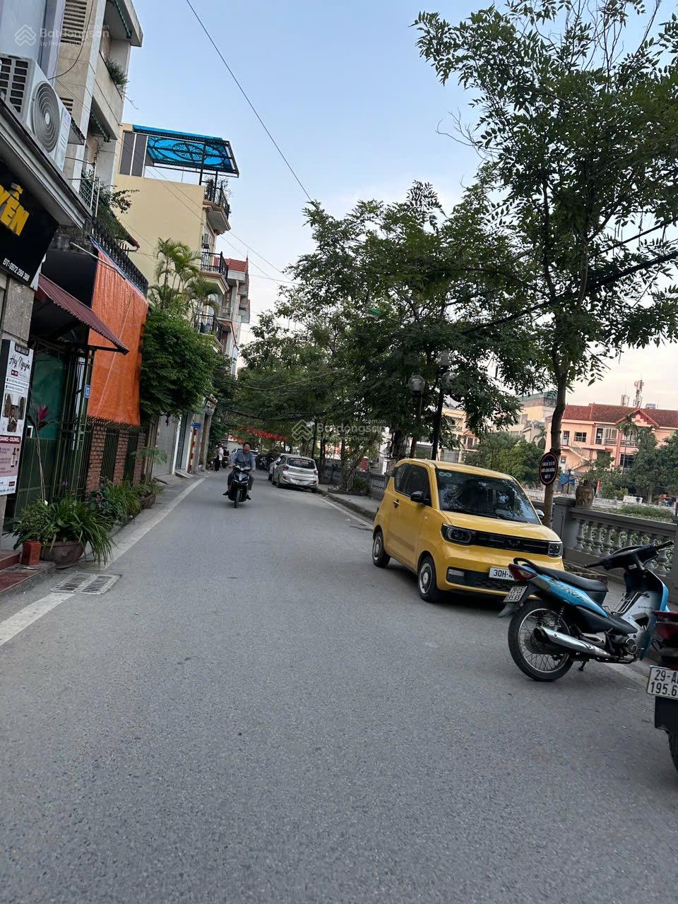 BÁN GẤP 50M2 MT: 6M ĐẤT CẠNH HỒ ĐỨC DIỄN VĂN TIẾN DŨNG PHÙ HỢP XÂY Ở HOẶC CCMN CHO THUÊ GIÁ 7 TỶ