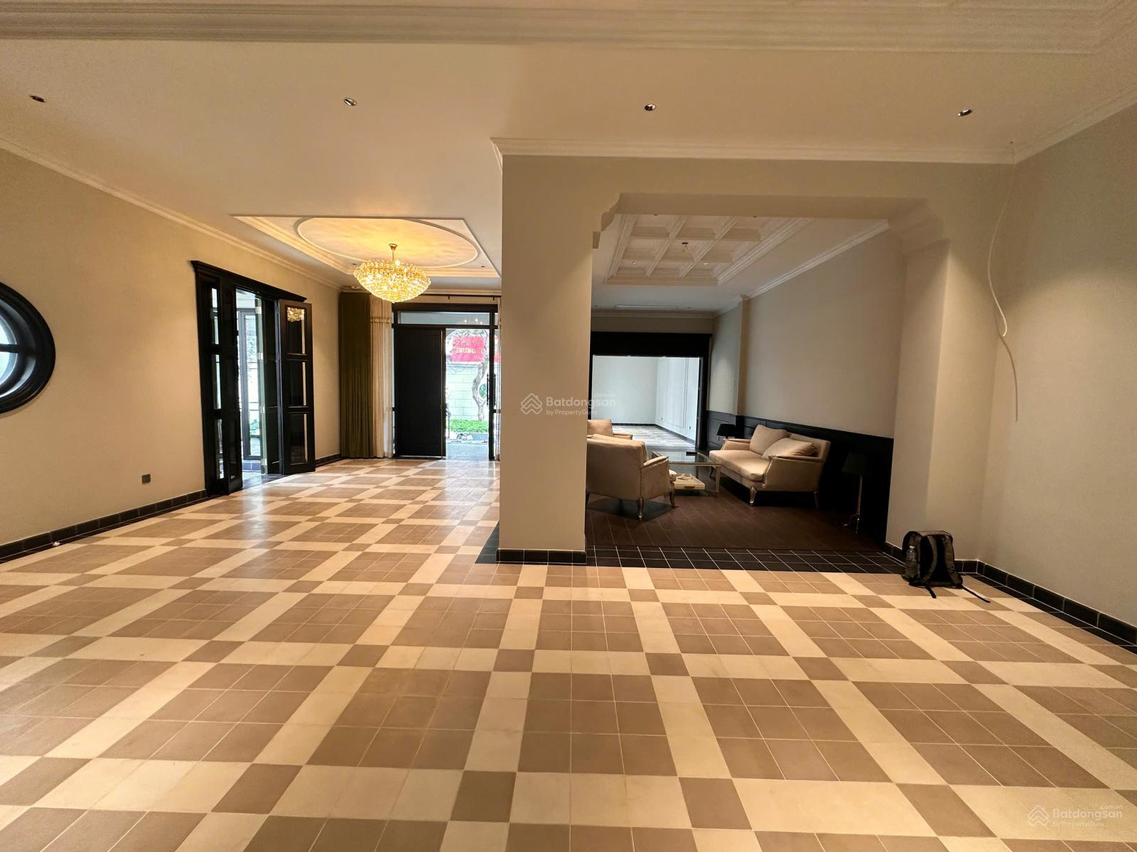 Bán biệt thự phong cách Indochina MT Trần Khánh Dư Q.1 giá 185 tỷ