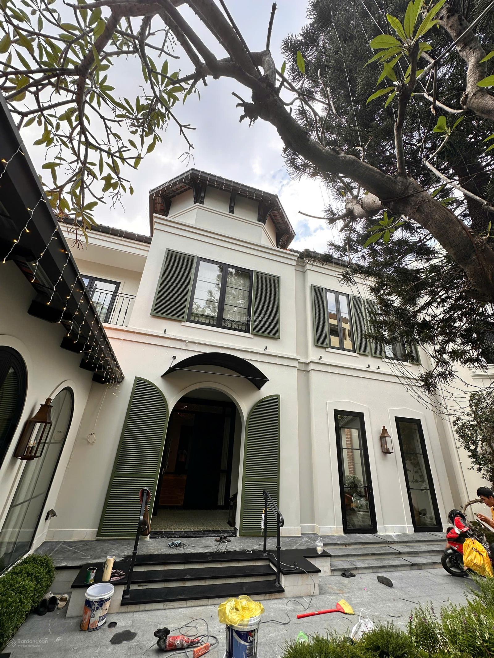 Bán biệt thự phong cách Indochina MT Trần Khánh Dư Q.1 giá 185 tỷ