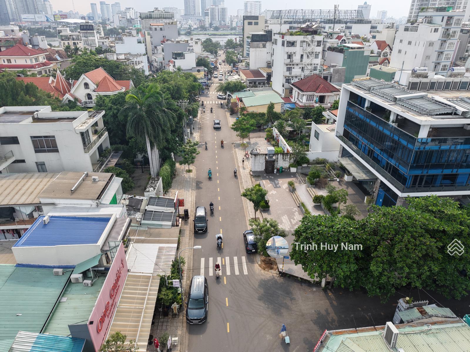 Chính chủ cần bán nhà 2 MT phố đi bộ Xuân Thủy - Thảo Điền - Quận 2. DT 11x30m CN 330m2 - 129 tỷ