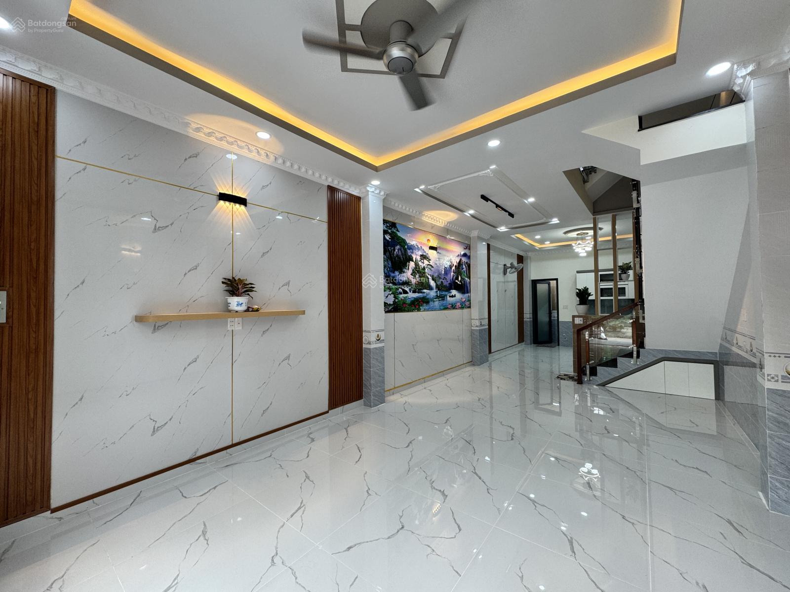 Nhà Mới Xây SHR: 2 lầu 4 phòng ngủ, sân thượng, đg Lê Văn Lương nối dài qua Long Hậu Nhà Mới Xây SHR: 2 lầu 4 phòng ngủ, sân thượng, đg Lê Văn Lương nối dài qua Long Hậu