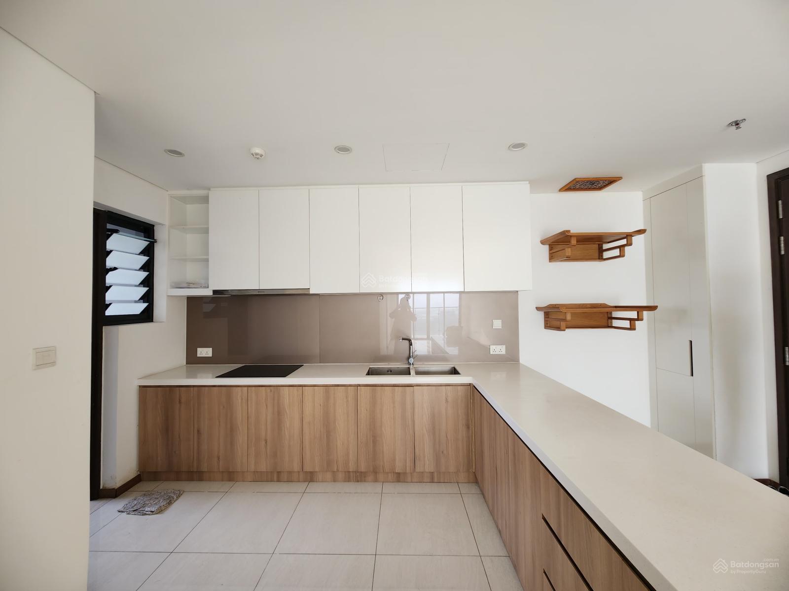 Cho thuê căn 3pn NTCB chỉ 27tr/tháng view đẹp nhất tòa nhà- Sẵn trống vào liền. LH 0775 315 ***