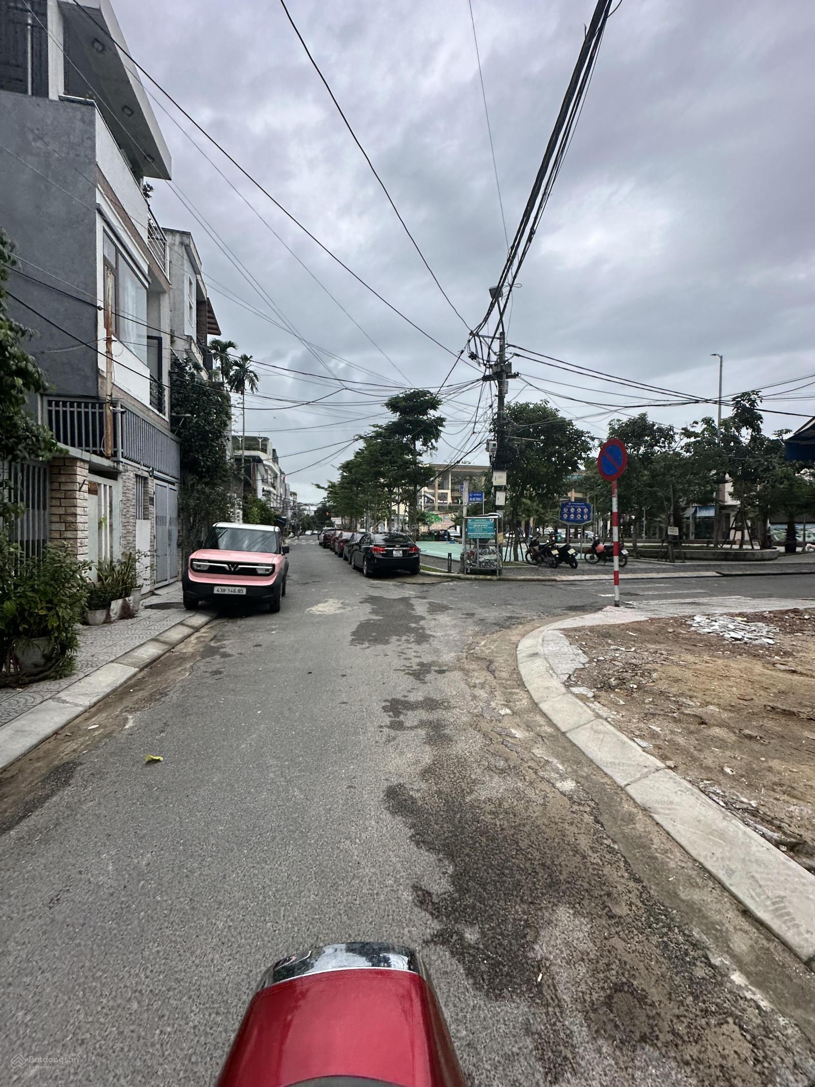 Bán Góc 2MT Hoà Cường , đường Lê Vĩnh Huy giá 6.7 tỷ , LH Tuyết