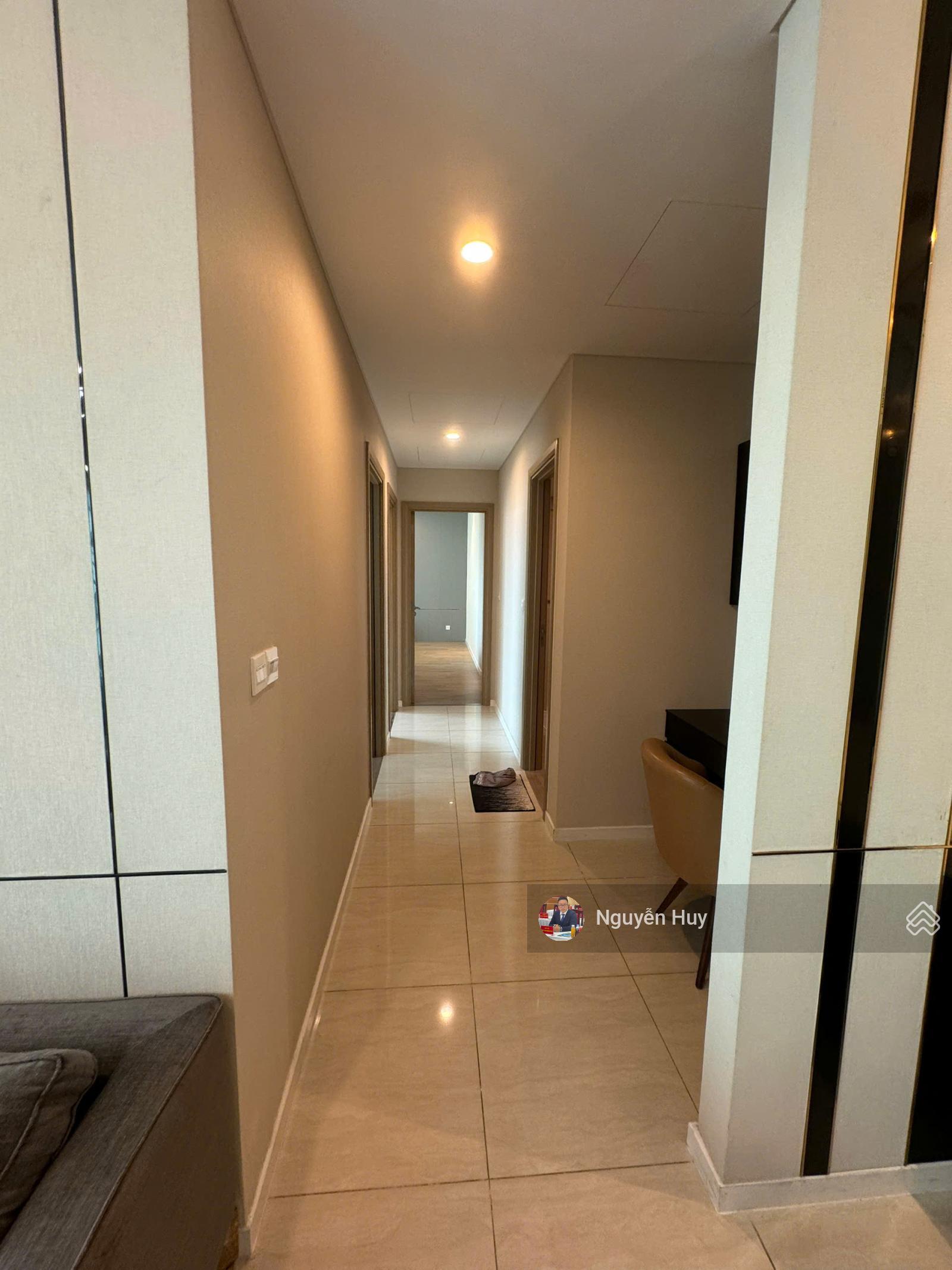 Căn hộ cao cấp Sadora 3 Phòng ngủ - 120m2. Gần siêu thị Emart. GIá thuê:32tr/1th