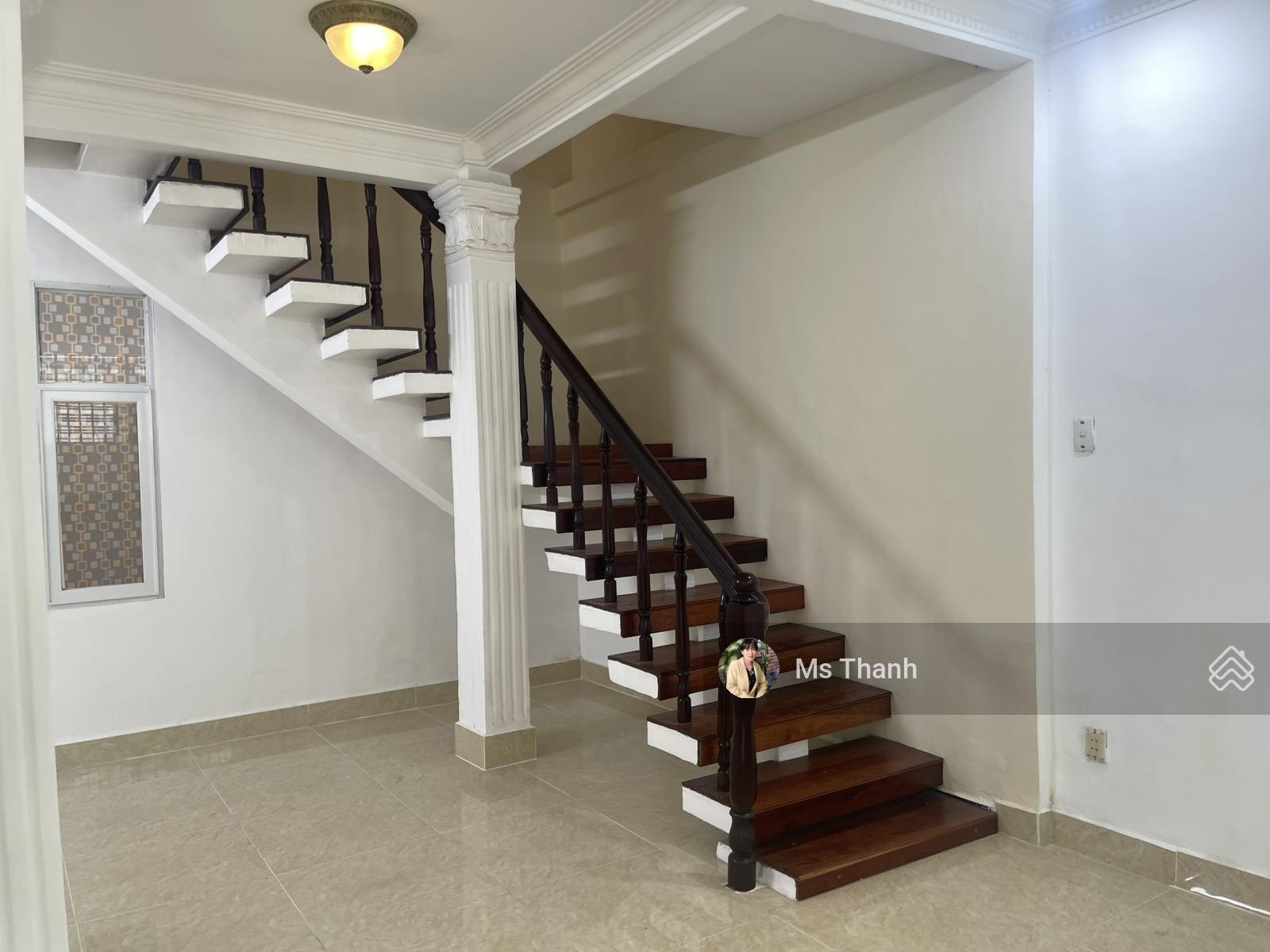 Mặt tiền ngang to hiếm 8m x 17m, vuông vức, tiện xây mới hầm, 7 tầng, khu Lê Văn Sỹ, Phú Nhuận