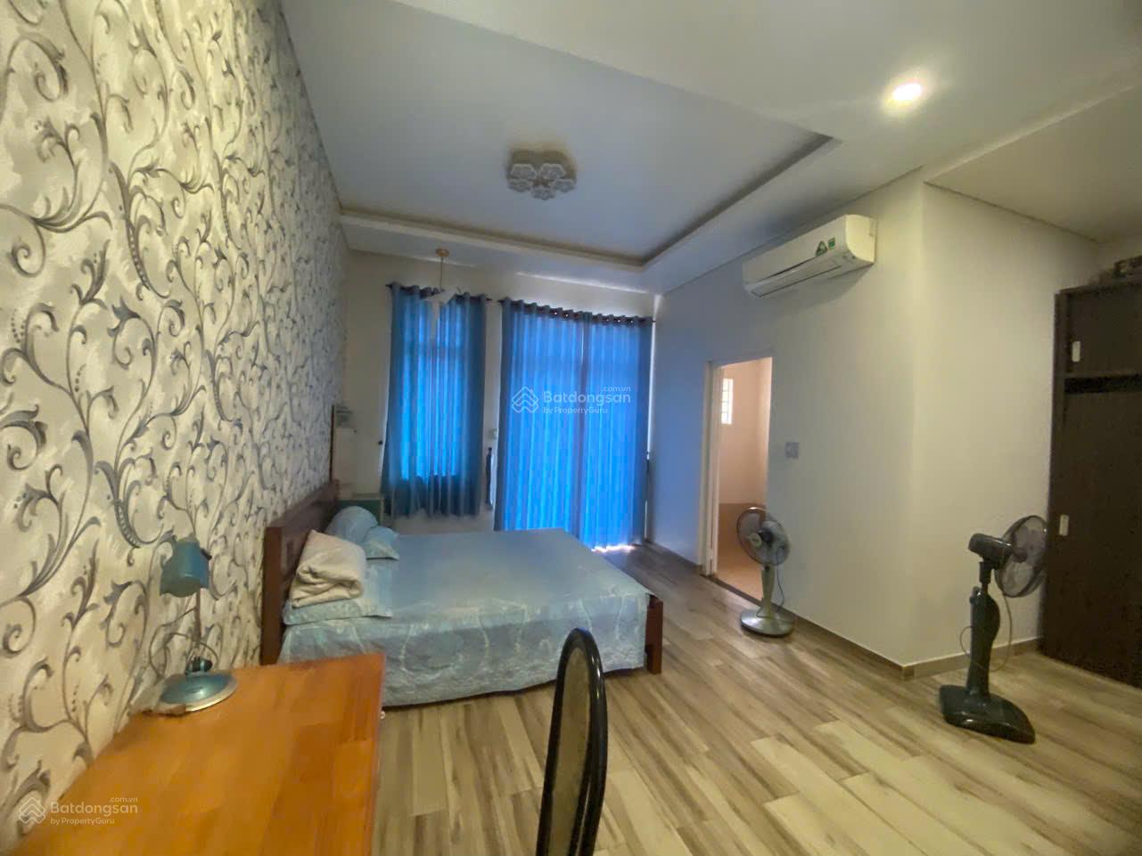 Cần bán - chủ thiện chí bán căn biệt thự vườn - KDC Bách Khoa DT 397m2 đất 23 tỷ 0937 576 ***