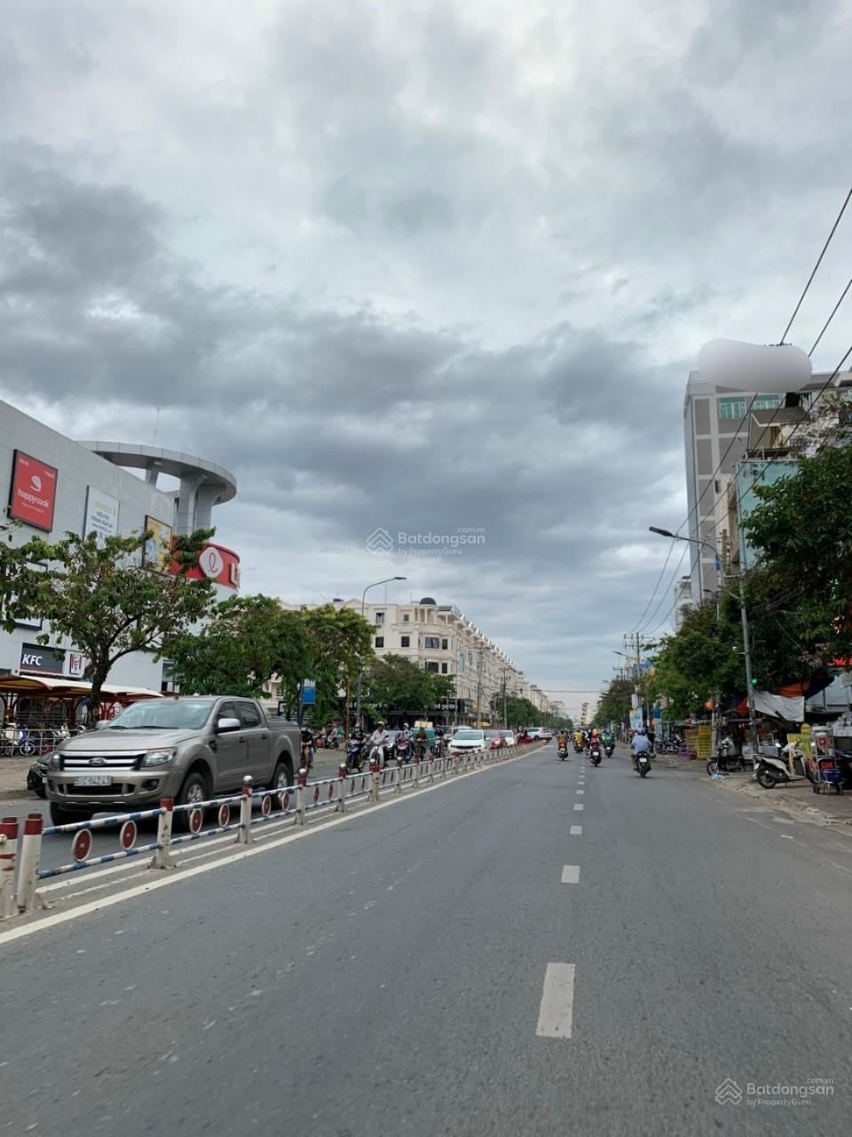 Bán nhà mặt tiền Lê đức thọ p6 GV 8x20m 5 tầng giá 40 tỷ, vị trí cực vip, đang cho thuê 100tr/th Bán nhà mặt tiền Lê đức thọ p6 GV 8x20m 5 tầng giá 40 tỷ, vị trí cực vip, đang cho thuê 100tr/th