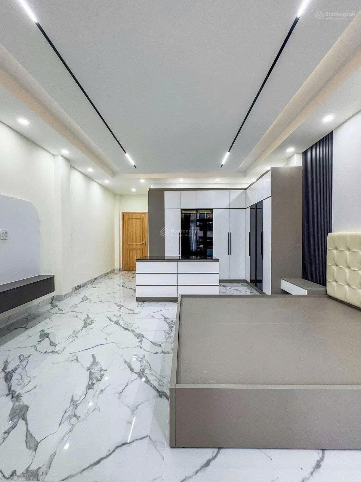 Bán nhà 3 tầng mới full nội thất cách đường Hoàng Hoa Thám 50m (Thanh khê) giá 4,9 tỷ