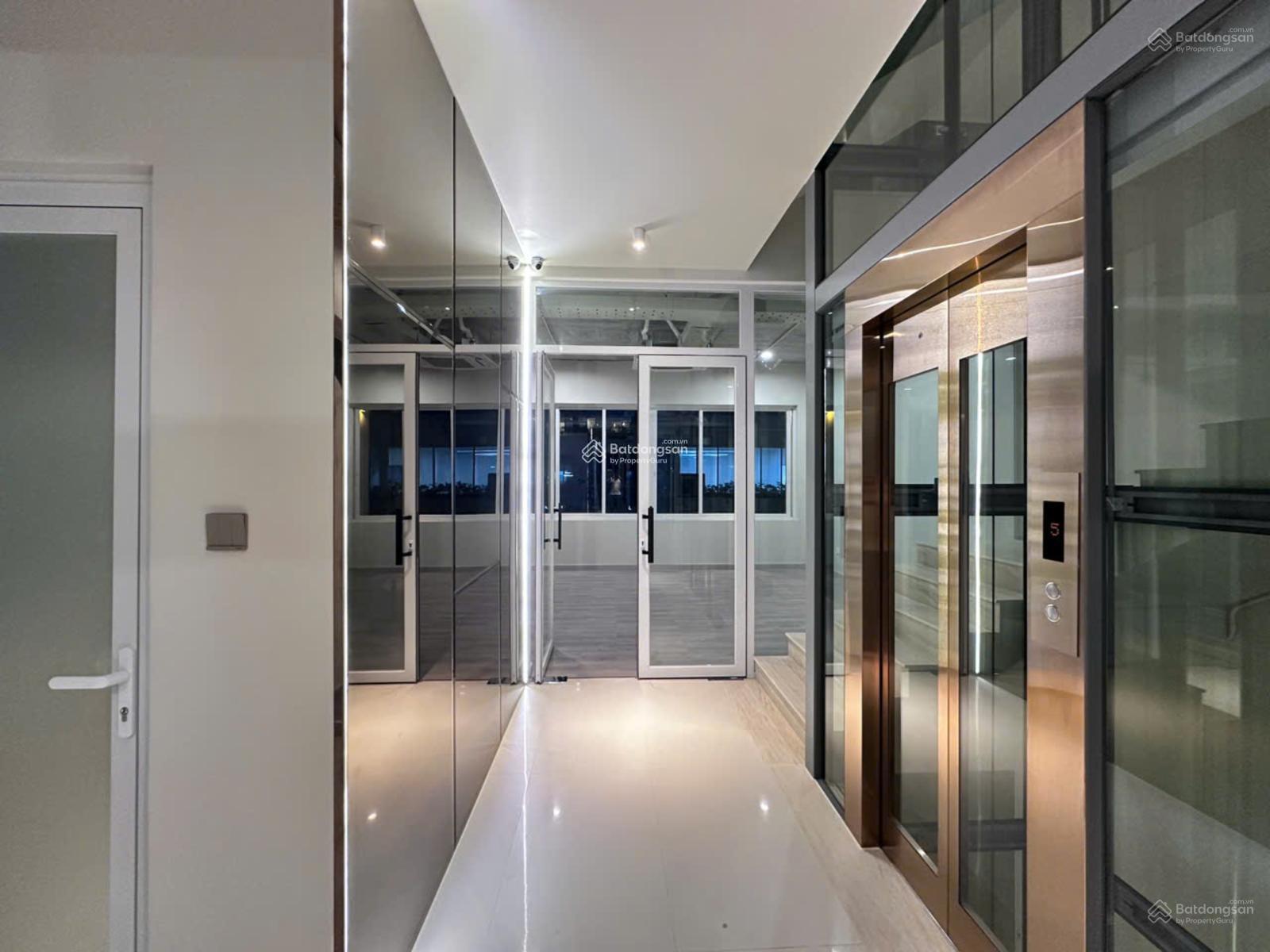 CHO THUÊ SÀN VĂN PHÒNG TẠI KHU ĐÔ THỊ SALA DT : 85M2 GIÁ 30 TRIỆU/THÁNG - NHÀ HOÀN THIỆN