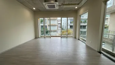 CHO THUÊ SÀN VĂN PHÒNG TẠI KHU ĐÔ THỊ SALA DT : 85M2 GIÁ 30 TRIỆU/THÁNG - NHÀ HOÀN THIỆN