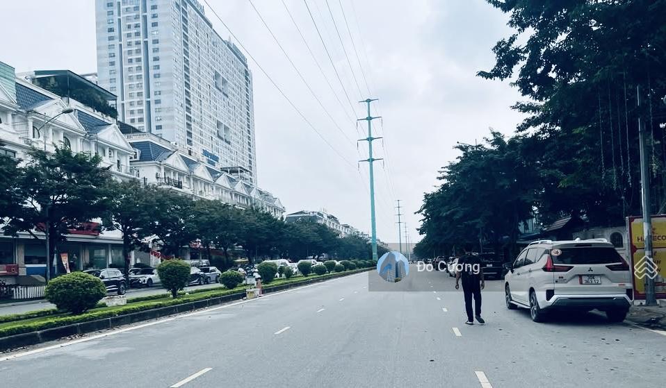 Cần bán - Chủ bán gấp biệt thự KĐT Thành Phố Giao Lưu, lô góc mặt đường số 23 - 280m2 x 4t + mt 46m