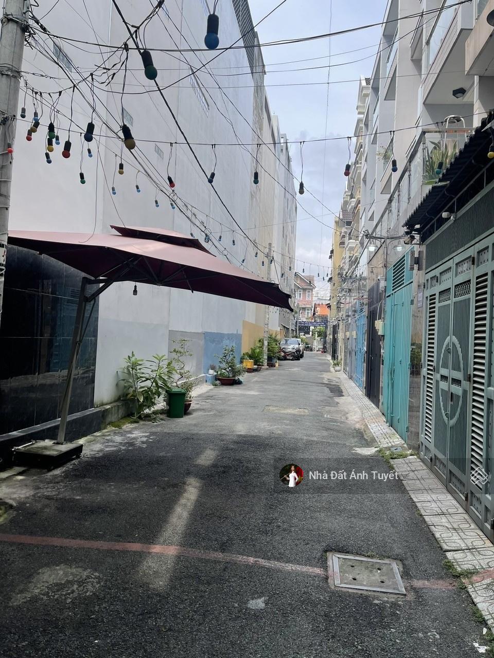 Bán Nhà Riêng HXH,4PN,5WC,Nở Hậu 5.7m,Gần CV Làng Hoa,Lê Văn Thọ,P11,giá nhỉnh 8 tỷ