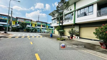 Chủ hạ giá bán nhà phố 85m2 hoàn thiện đẹp giá siêu tốt tại Oasis City gần trường Đại Học Việt Đức