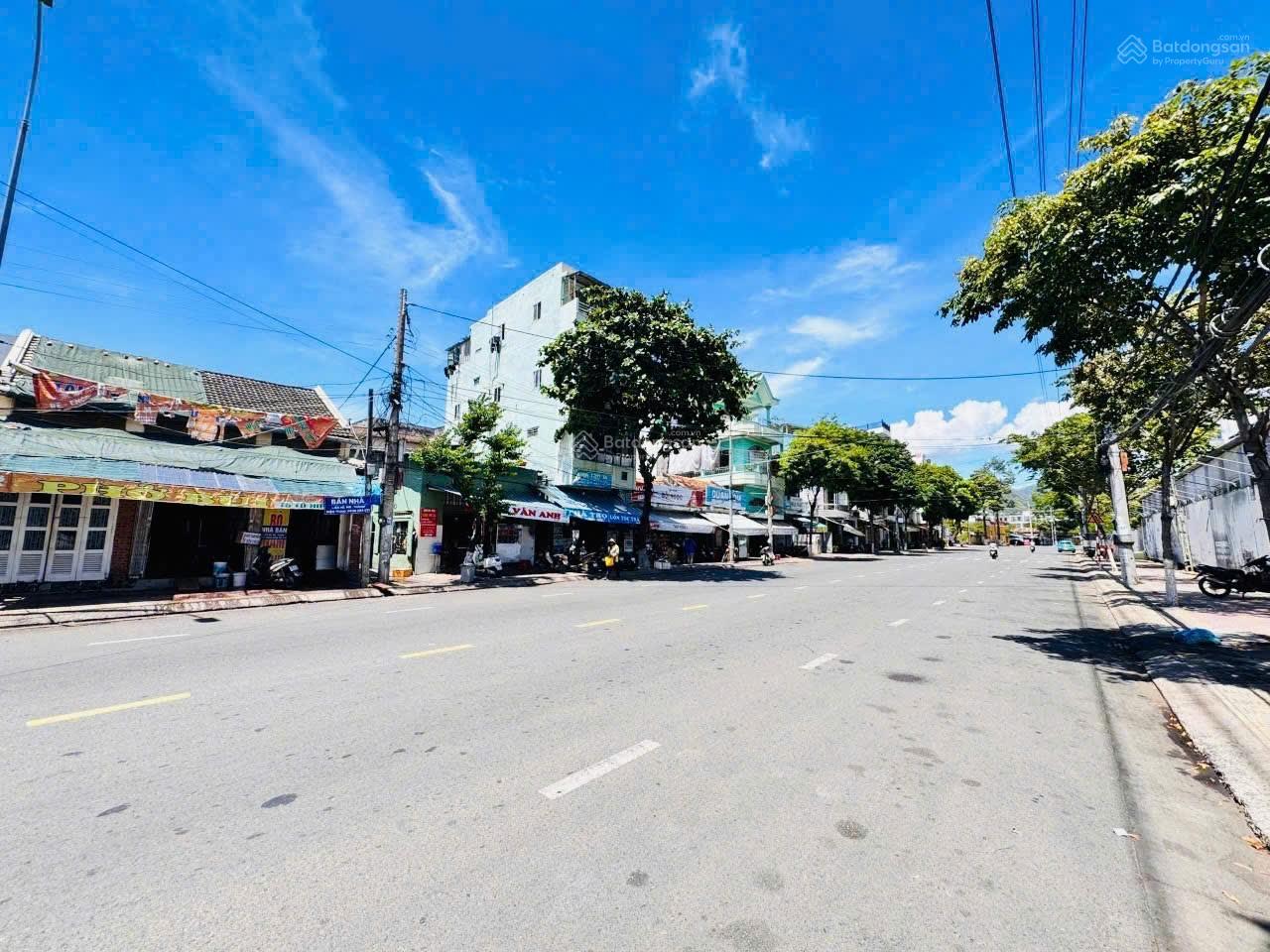 [ Nhà mặt tiền Tô Hiệu _ cách biển Trần Phú: 150m ]  Giá: 16,9 tỷ.