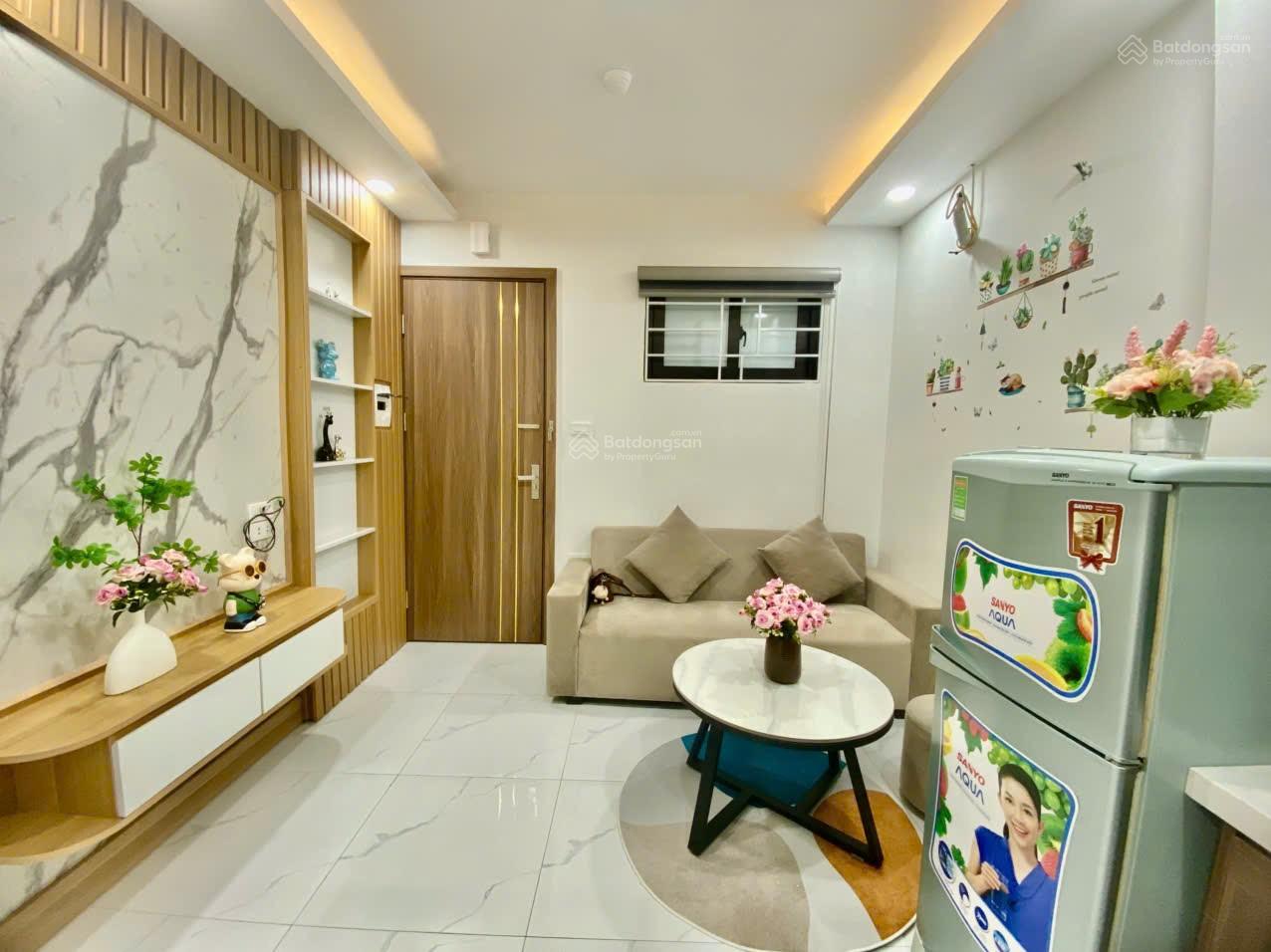 Bán nhanh căn CCCMN phố Cự Lộc - Thanh Xuân. Diện tích: 35m2 + Cạnh Royal City - Nguyễn Trãi