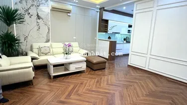 Bán căn hộ chung cư 43-45 Đốc Ngữ, tầng cao view thoáng, sử dụng 98m, 3 ngủ 2wc full NT hiện đại