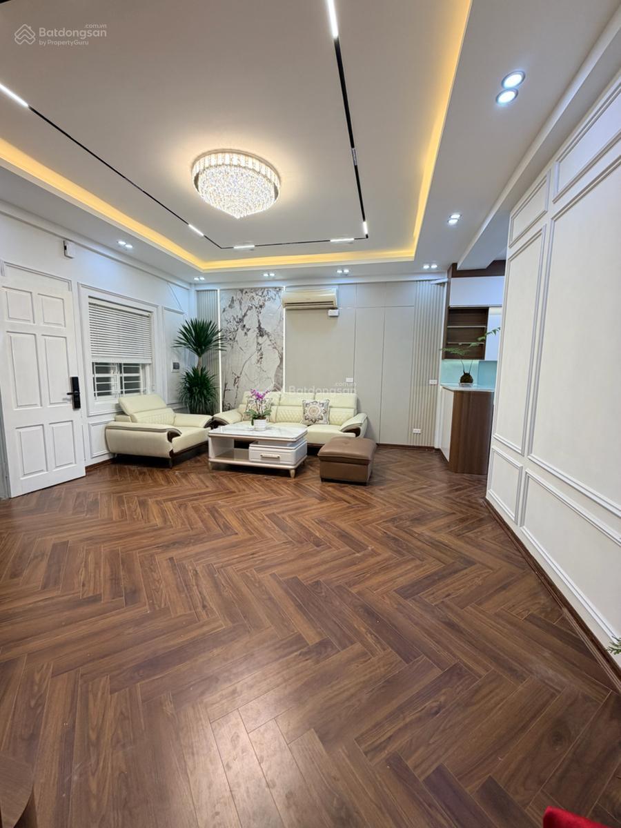 Bán căn hộ chung cư 43-45 Đốc Ngữ, tầng cao view thoáng, sử dụng 98m, 3 ngủ 2wc full NT hiện đại