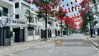 Bán nhà biệt thự 240m2, mặt tiền 12m, 3 tầng thang máy chỉ 26 tỷ nhận nhà ngay tại KĐT Thanh Hà