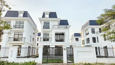 Mua biệt thự đơn lập 375m2 Hud Mê Linh Central mặt tiền 15m nhưng vào tiền chỉ như mua chung cư