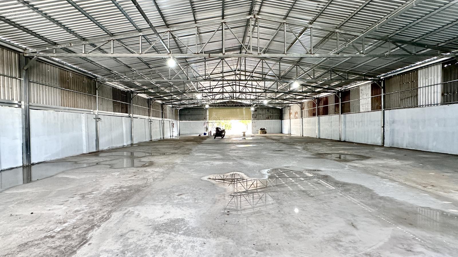 Xưởng Cho Thuê Dt 745m2 đường Dương Công Khi