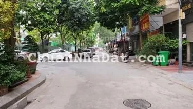 BÁN NHÀ 52 m2,4 TẦNG, MT 4M, GIÁ 9,6 Tỷ,LÔ GÓC, Ô TÔ TRÁNH, VIEW HỒ, LIÊN MẠC, BẮC TỪ LIÊM