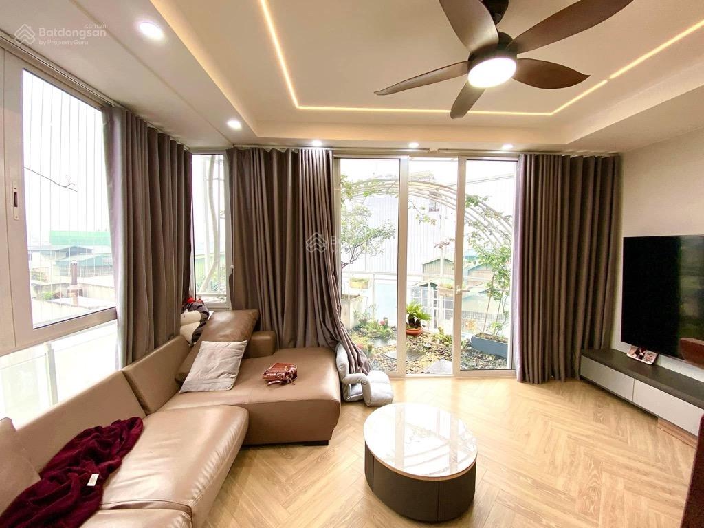 BÁN NHÀ 52 m2,4 TẦNG, MT 4M, GIÁ 9,6 Tỷ,LÔ GÓC, Ô TÔ TRÁNH, VIEW HỒ, LIÊN MẠC, BẮC TỪ LIÊM