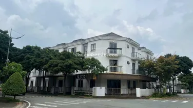 Chính chủ cần bán căn nhà hai mặt thoáng trục đường 20m khu Sim City (Giá 7.9 tỷ)
