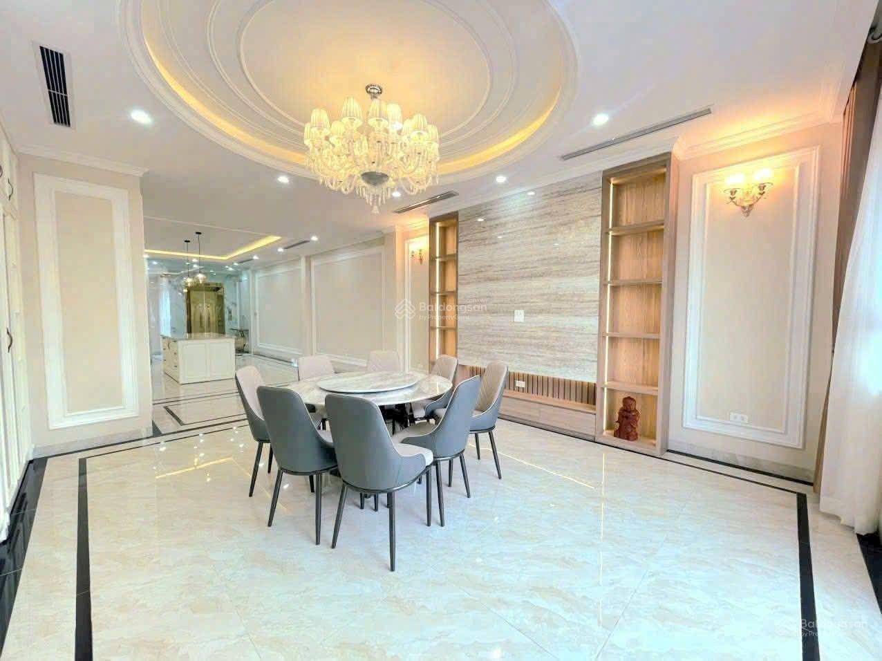 Bán nhà Thạch Bàn Long Biên dân xây 11 tỷ 6 tầng 50m2 MT 5m ô tô kinh doanh gần cầu Vĩnh Tuy Bán nhà Thạch Bàn Long Biên dân xây 11 tỷ 6 tầng 50m2 MT 5m ô tô kinh doanh gần cầu Vĩnh Tuy