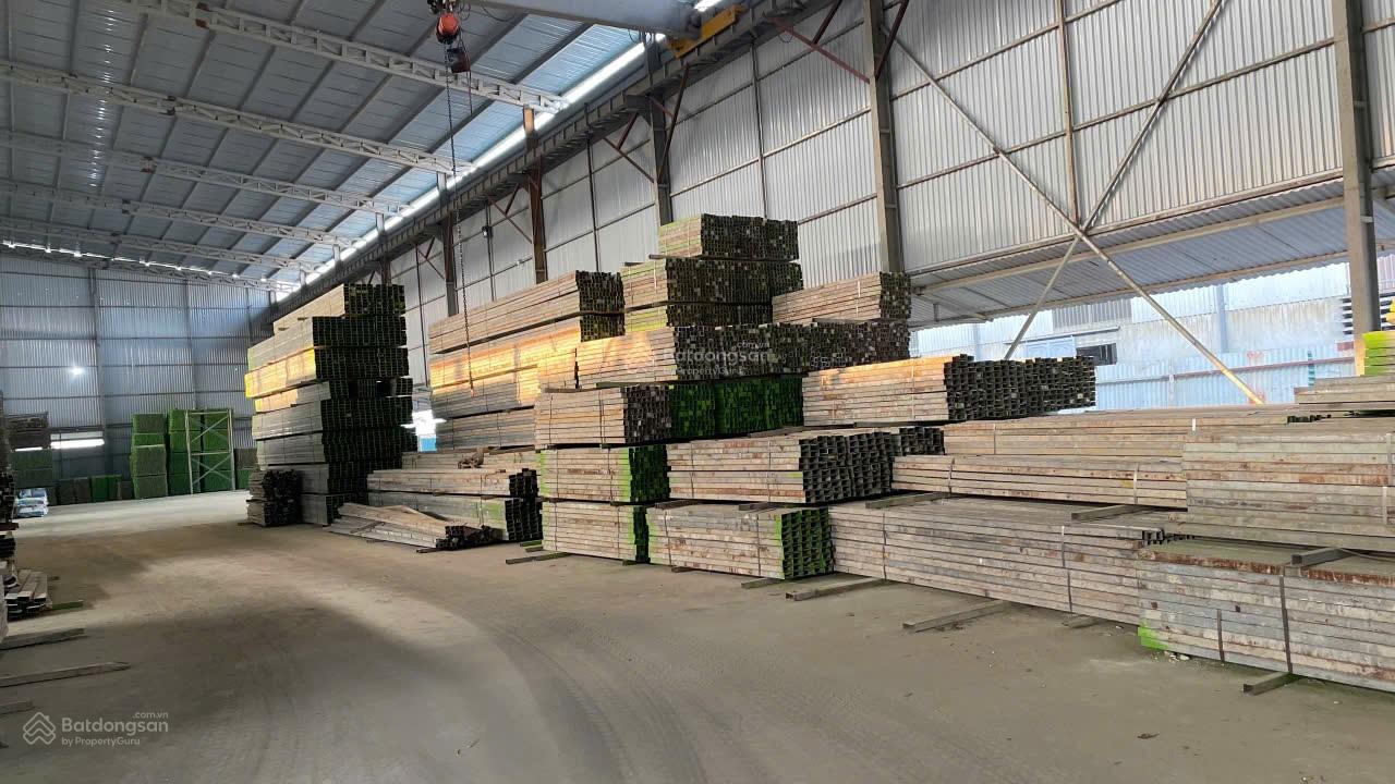 Bán đất dt 2600m² đã có nhà xưởng cẩu trục xưởng cao 8m giá chỉ có 12 tỷ