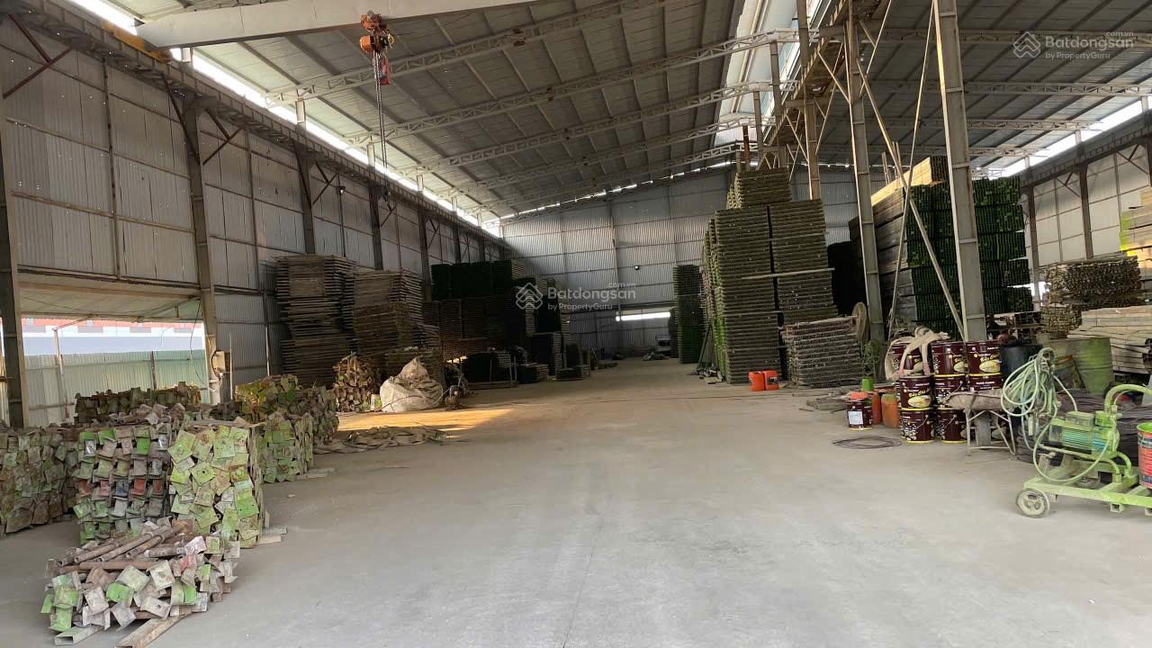 Bán đất dt 2600m² đã có nhà xưởng cẩu trục xưởng cao 8m giá chỉ có 12 tỷ