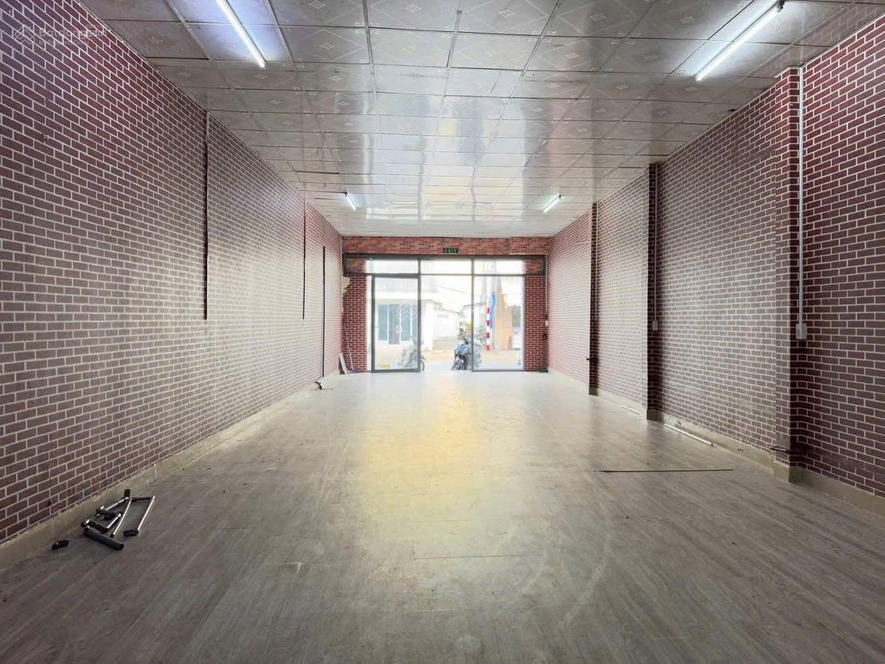 Bán nhà mặt tiền đường Bùi Trọng Nghĩa, Trảng Dài, Biên Hòa, Đồng Nai - 8x45m - chỉ 14,8 tỷ