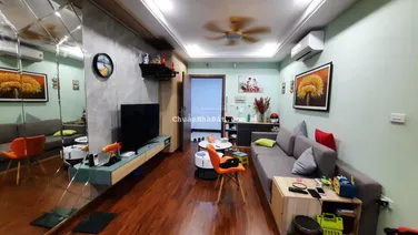 Bán căn hộ 2ngu 2vs 69m2 SkyCentral, Định Công, Phương Liệt, nội thất đẹp, giá 6 tỷ 950