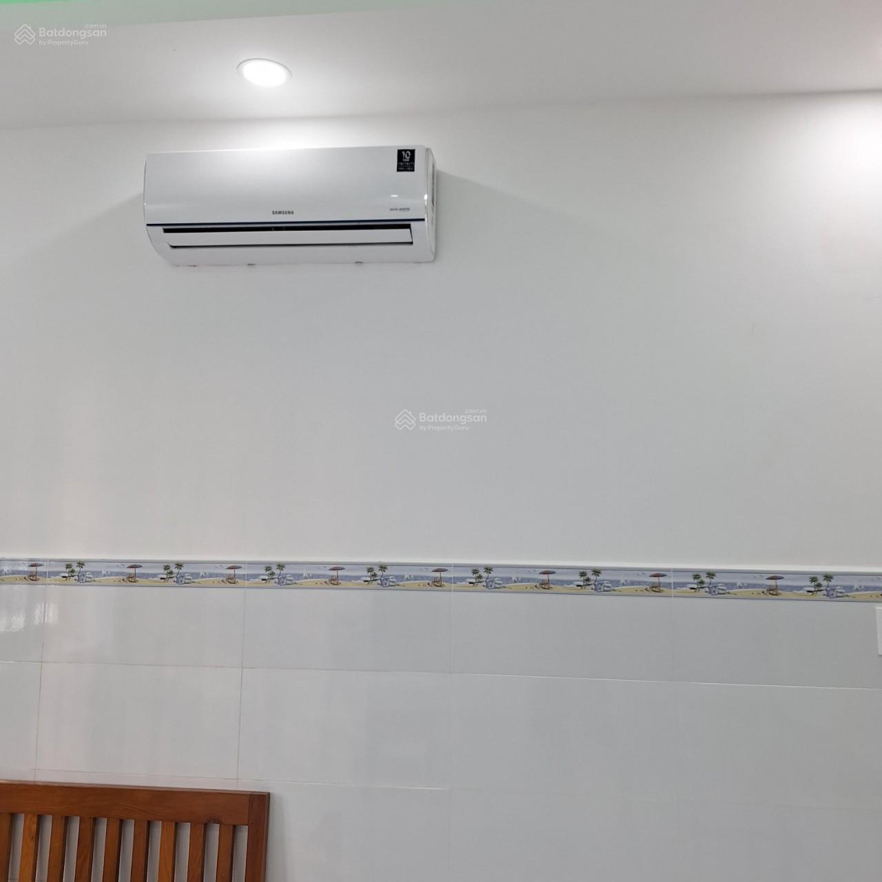 Cho thuê CC mini 1PN, 1WC ở Khu đô thị Cát Lái, 3,5 triệu, 18m2 Cho thuê CC mini 1PN, 1WC ở Khu đô thị Cát Lái, 3,5 triệu, 18m2