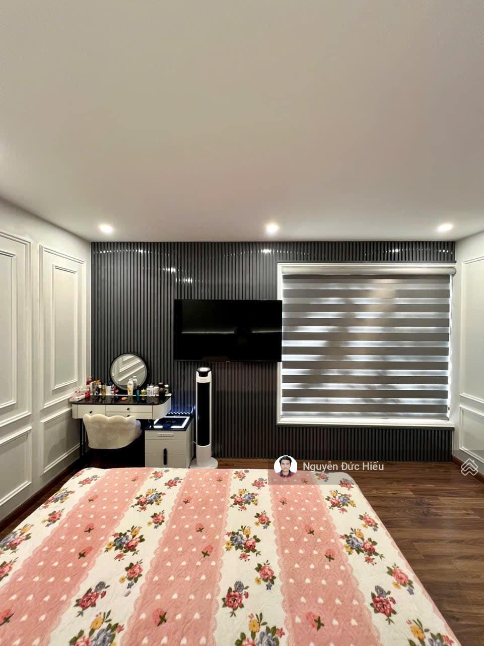 Tôi cần bán chung cư Xuân Mai Riverside 68m2, 2 ngủ, 2 vs chỉ 5.X tỷ