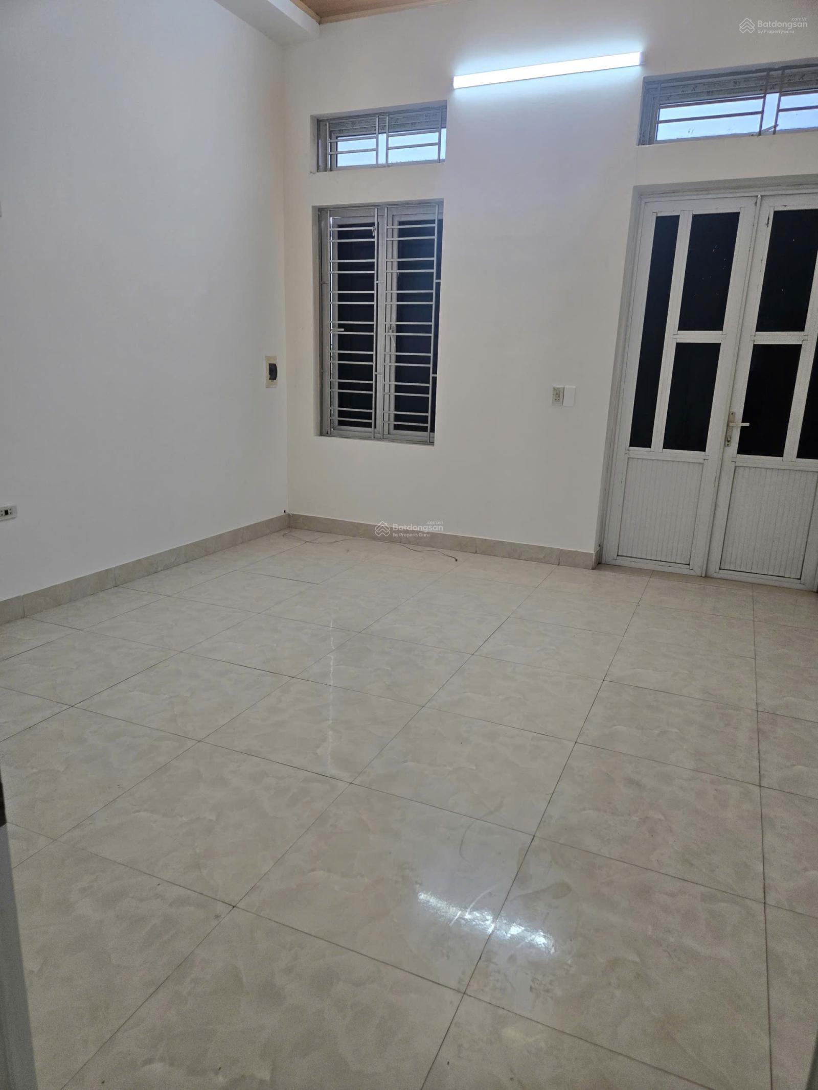 Độc quyền: Nhà phố 2 tầng trung tâm Quán Toan - Ngang lớn 6.4m - Sổ hồng sẵn sàng