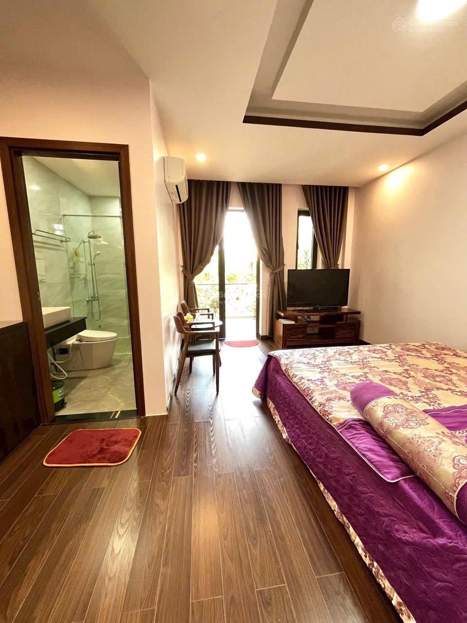 Bán nhà 3 tầng (có thang máy) nằm gần công viên đường số 14 KĐT Hà Quang 2, Nha Trang