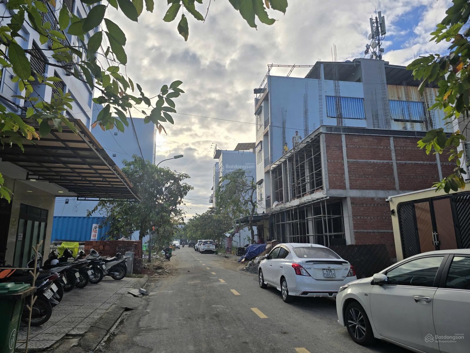 Hàng hiếm mặt tiền Hòa Minh 28, xây dựng căn hộ diện tích lớn