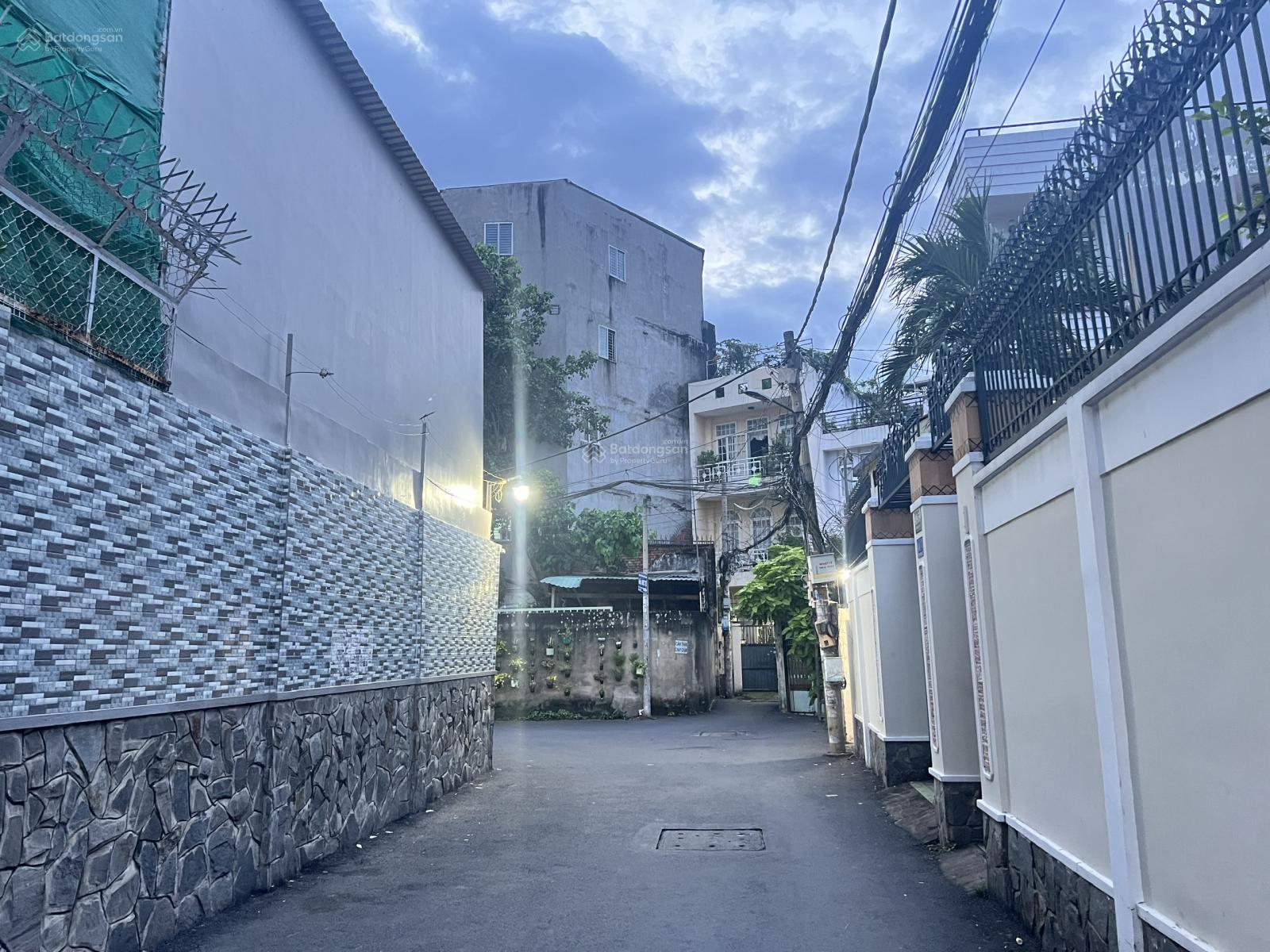 Siêu phẩm! Khu dân trí HXH sân để 2 oto Lê Quang Định, P1, BT |8,5 x 13m - CN:85m2| Chỉ 13,5 tỷ TL