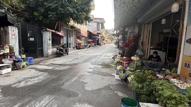 Bán đất gần cầu Thăng Long - cạnh đường dẫn cầu Thượng Cát - đường thông ô tô - tiềm năng lớn