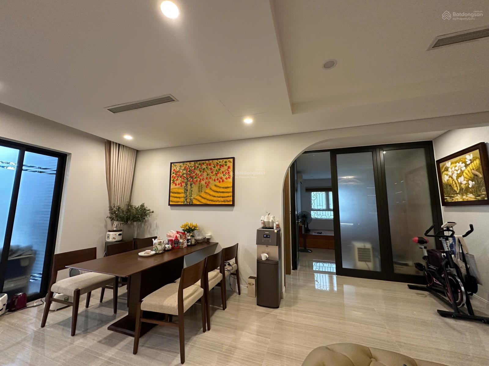 Chính chủ bán căn 156m2 3N2WC tại Golden Land - 275 Nguyễn Trãi, tầng trung bc Đông Nam giá 12,5 tỷ Chính chủ bán căn 156m2 3N2WC tại Golden Land - 275 Nguyễn Trãi, tầng trung bc Đông Nam giá 12,5 tỷ