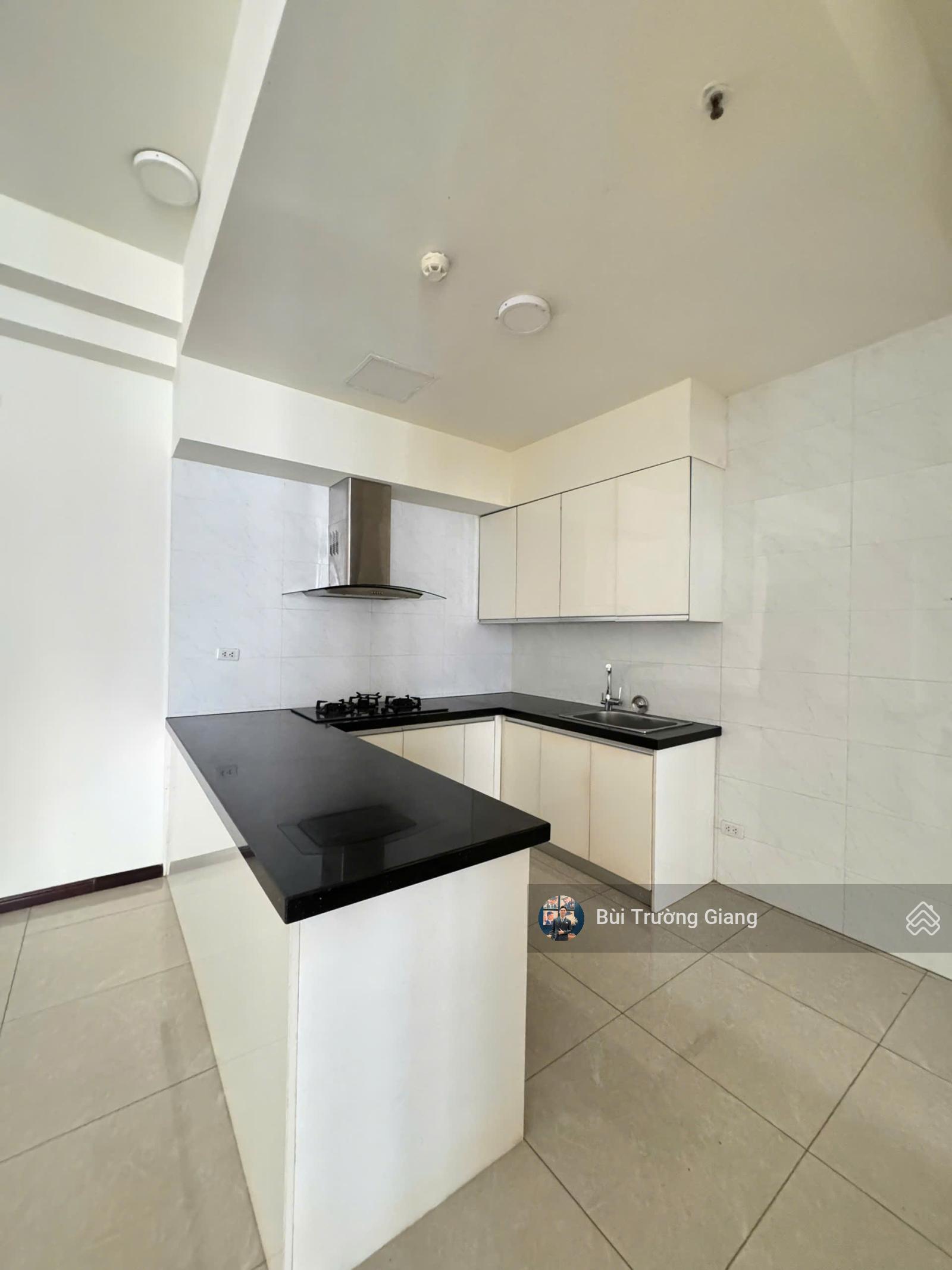 Bán căn hộ chung cư Docklands Sài Gòn, sổ hồng cầm tay, 6.8 tỷ, 117,1m2, giá tốt thị trường