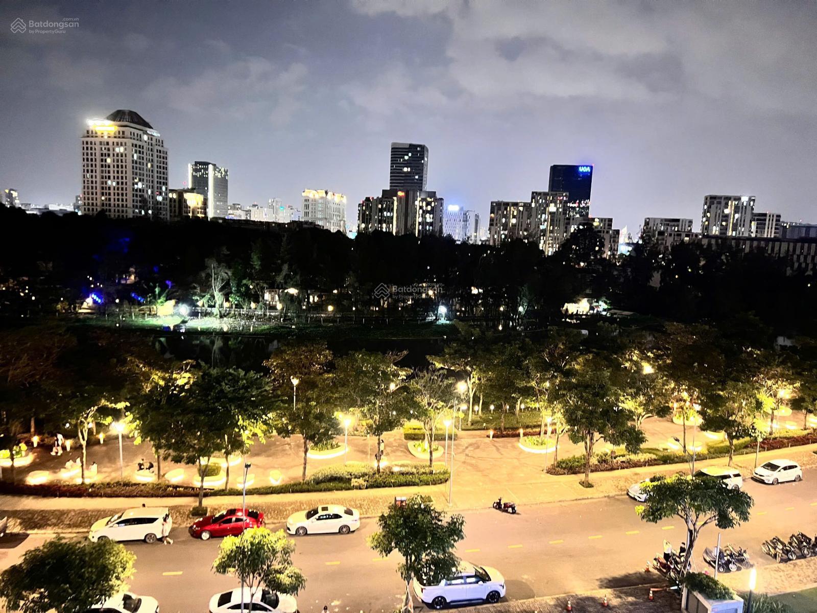 Bán Midtown M7 Phú Mỹ Hưng căn 3 phòng ngủ, 115m2 có HĐ thuê giá đầu tư rẻ hơn TT 1 tỷ,View sông,hồ