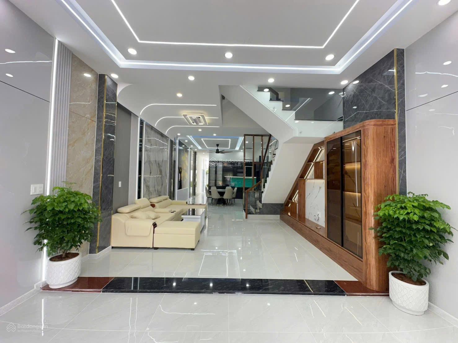 SIÊU PHẨM NHÀ 3 LẦU GIÁP VSIP1 - THUẬN GIAO BÌNH DƯƠNG SIÊU PHẨM NHÀ 3 LẦU GIÁP VSIP1 - THUẬN GIAO BÌNH DƯƠNG