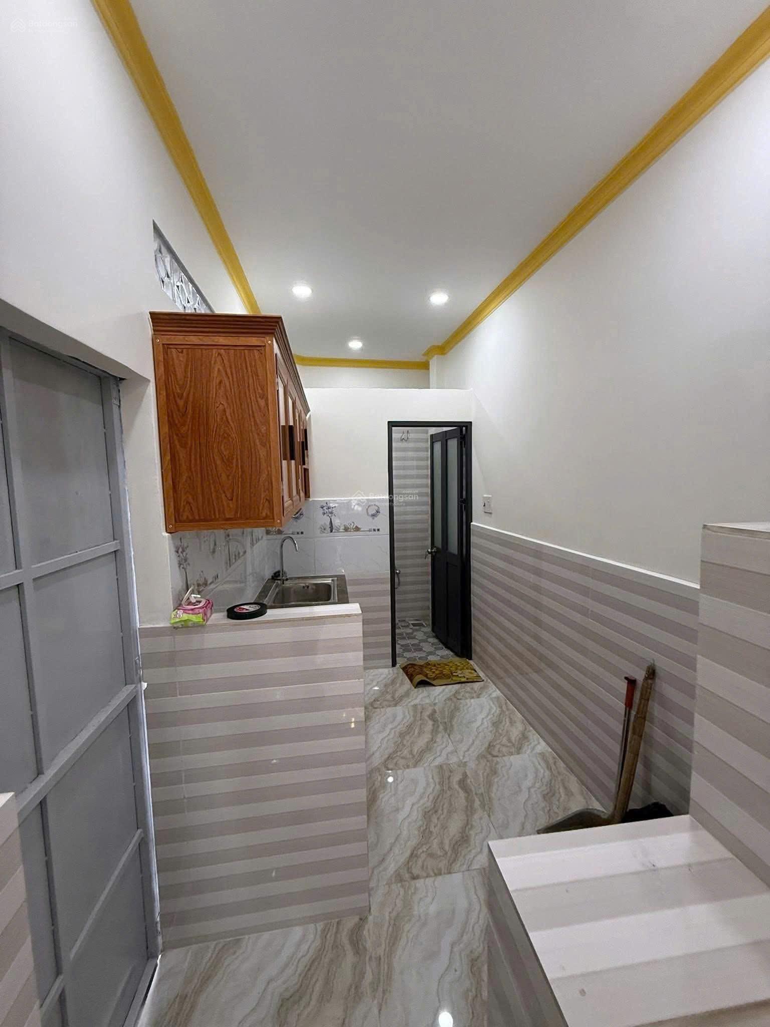 Bán nhà Lê Đại Hành gần Lữ Gia 21m² 1 trệt 1 lầu giá 2,75 tỷ