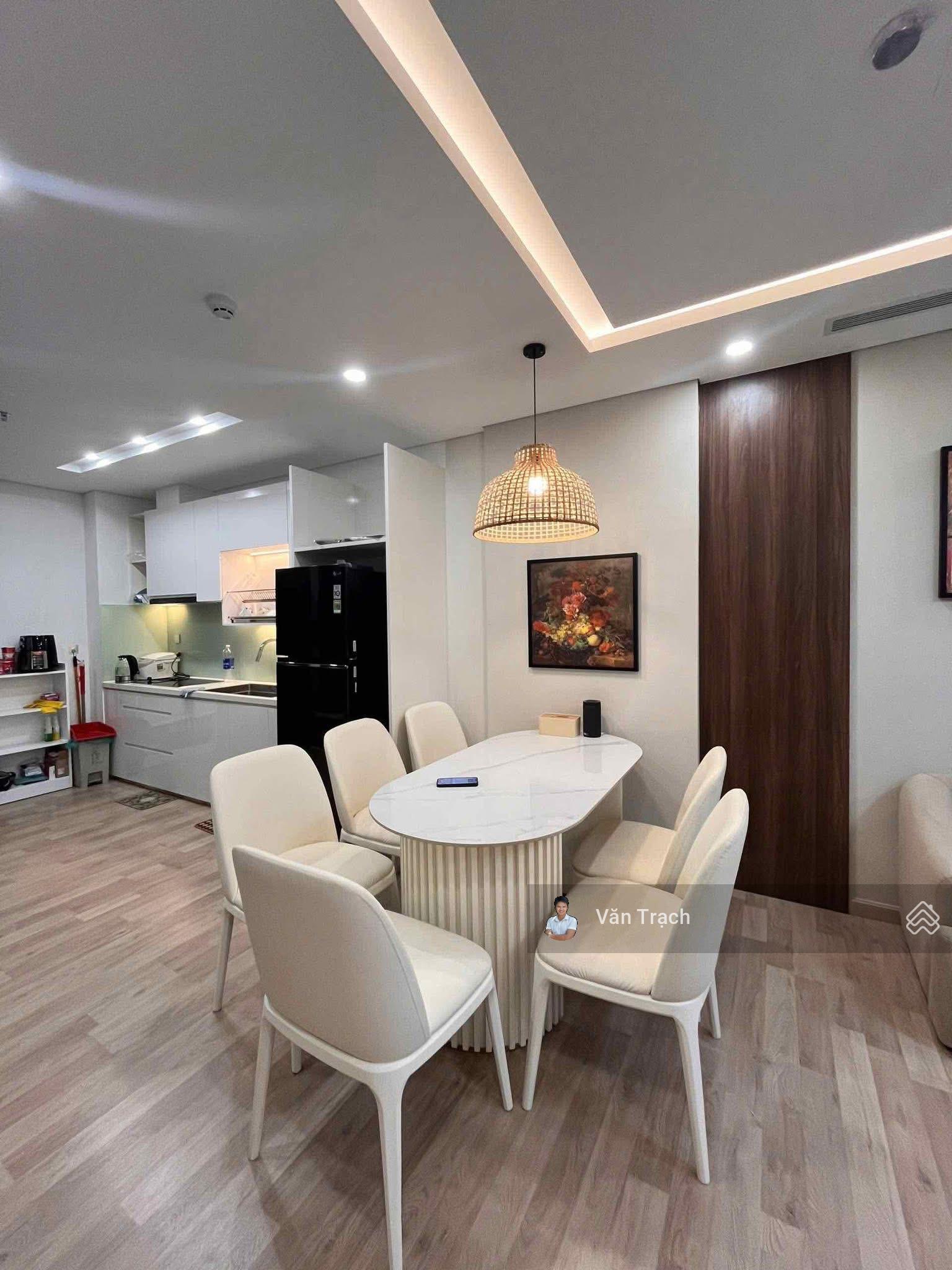 Căn hộ CT1 Riverside Luxury Phước Long Nha Trang tầng cao full nội thất hướng Đông Nam đối diện Sun